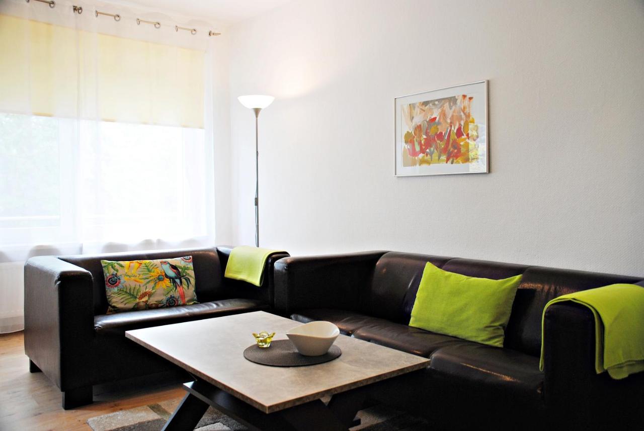 Appartementanlage-Ferienwohnungen Weisse Moewe Sassnitz Exterior foto