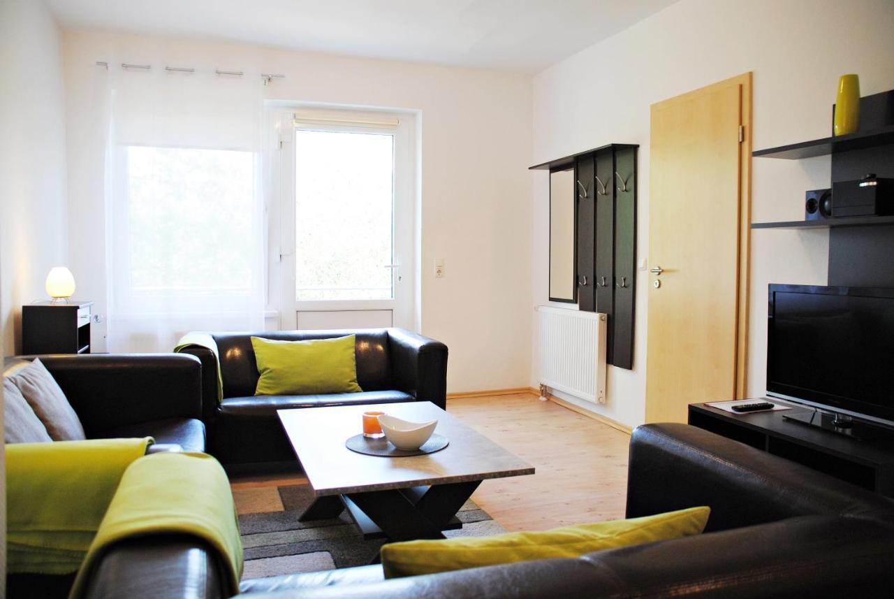 Appartementanlage-Ferienwohnungen Weisse Moewe Sassnitz Exterior foto