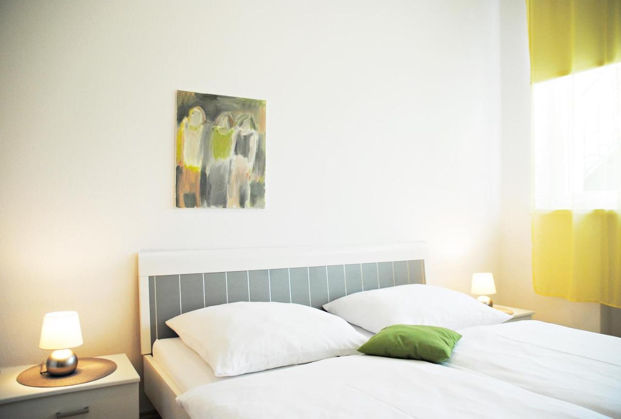 Appartementanlage-Ferienwohnungen Weisse Moewe Sassnitz Exterior foto